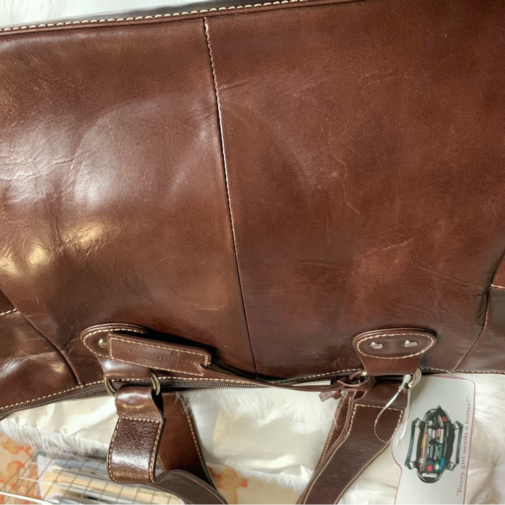 Brown Shoulder Bags